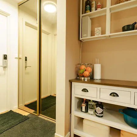 Cozy Apartment With Amazing View, Close To City Centre Tromso Exterior photo